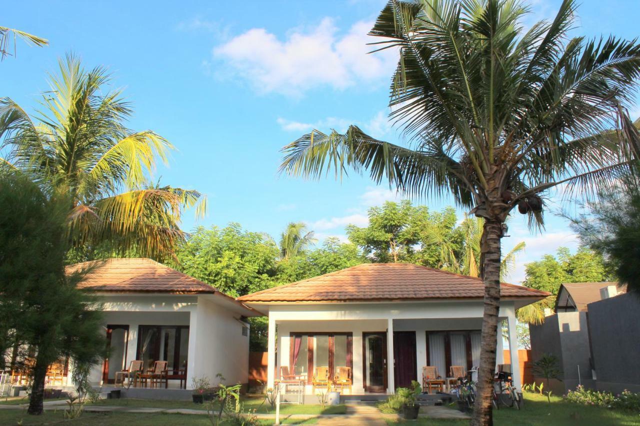 Nusa Indah Bungalows Gili Air Exterior foto